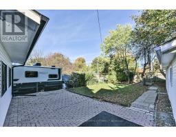 22 Holland Avenue, Toronto, ON M4B2C5 Photo 35