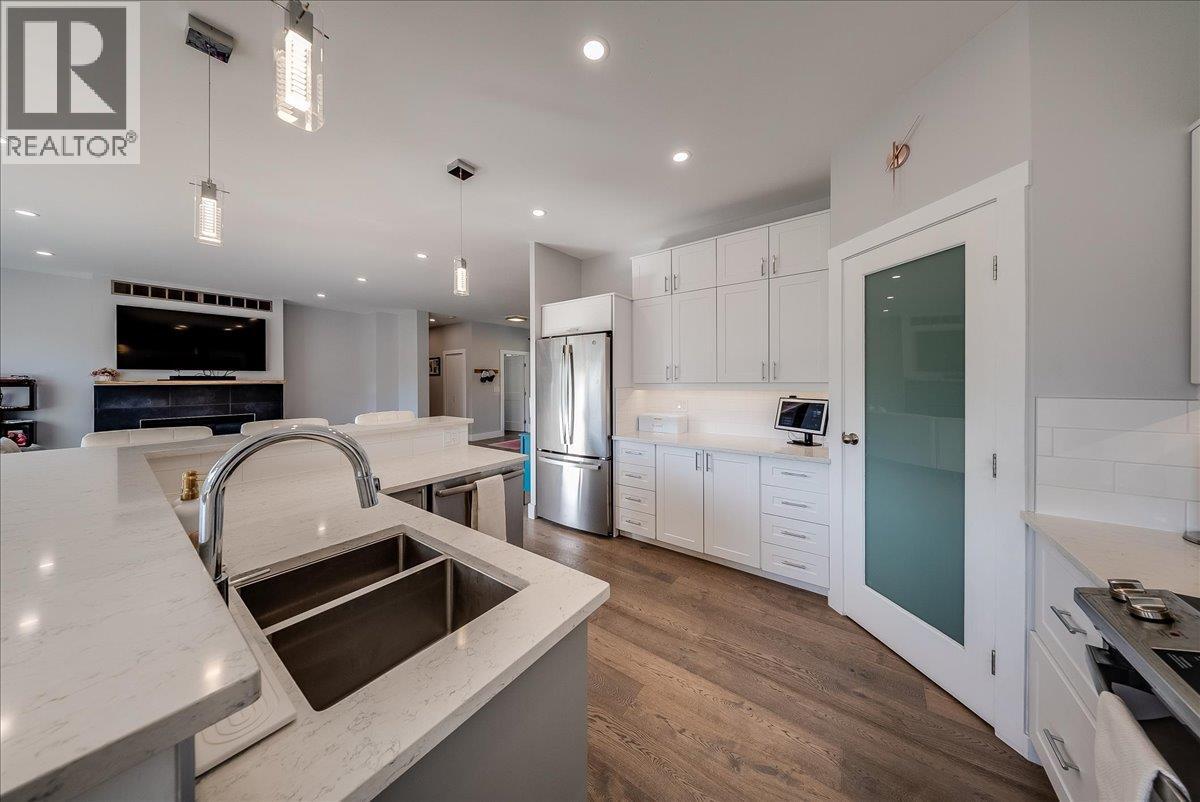 2440 McBride Street - 7