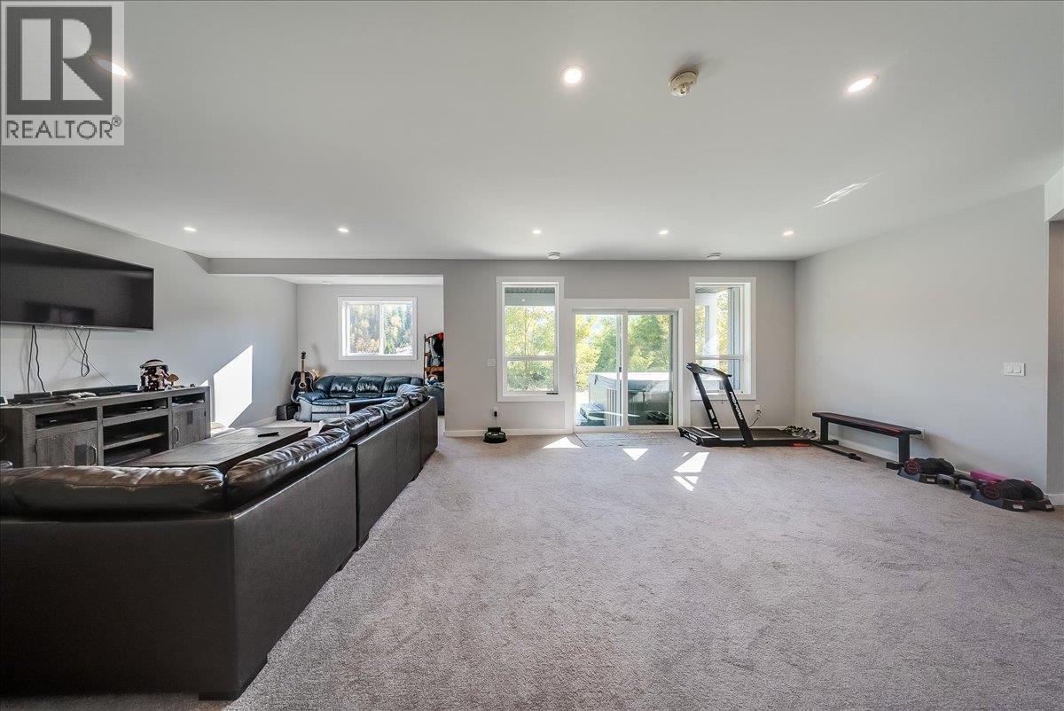 2440 McBride Street - 38