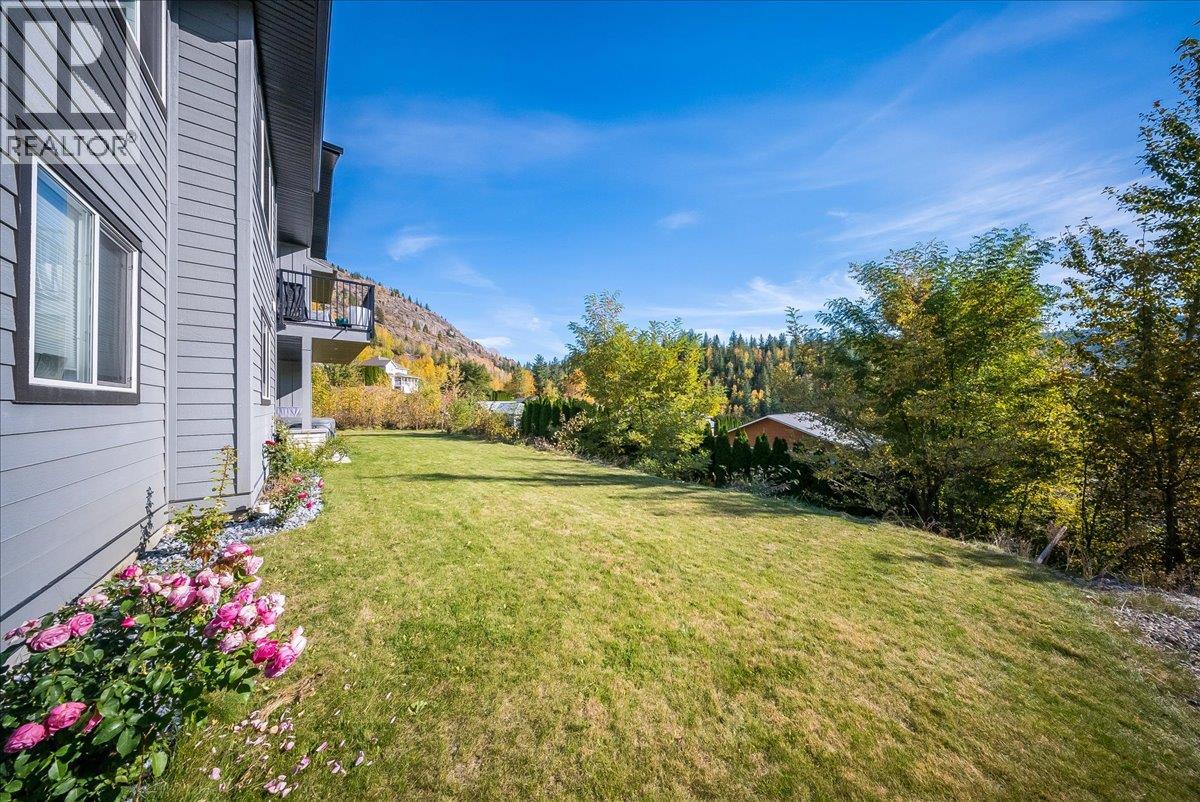 2440 McBride Street - 54
