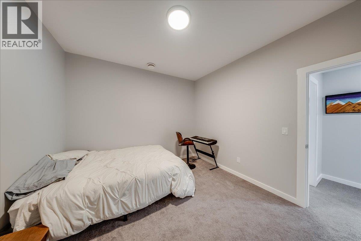 2440 McBride Street - 36