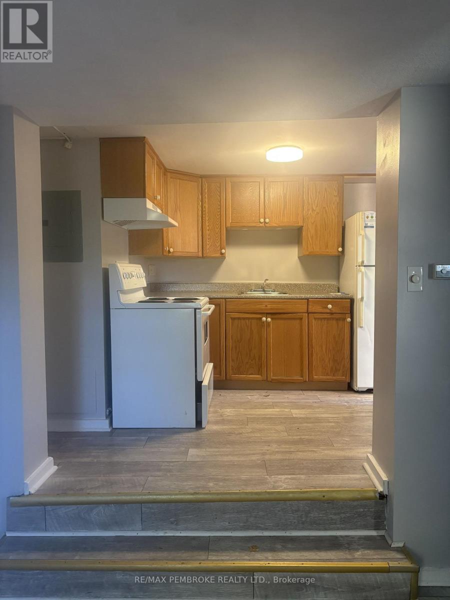 371 Miller photo 5