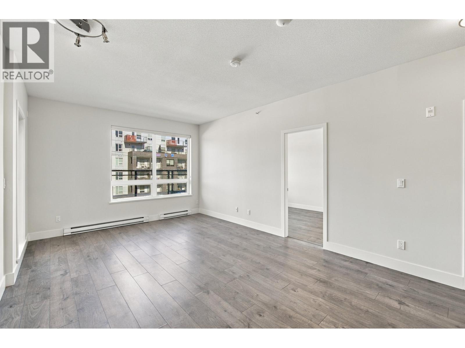 Photo of 410 630 COMO LAKE AVENUE 13