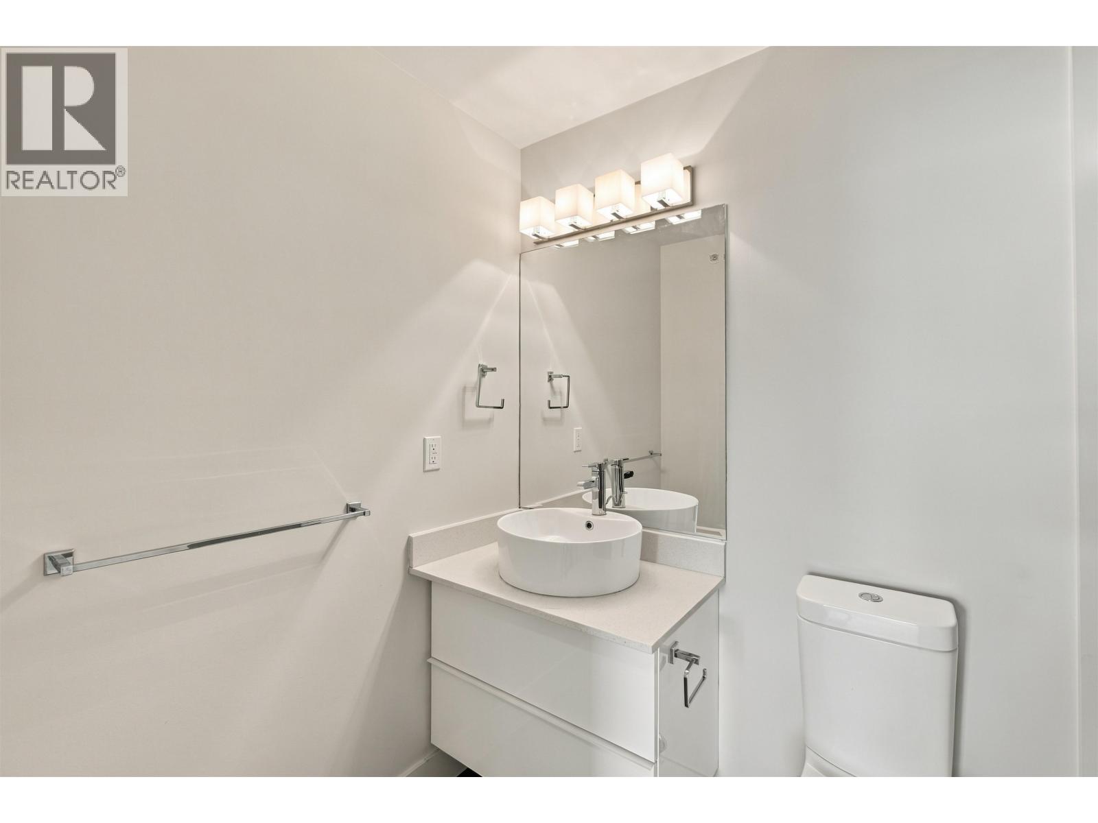 Photo of 410 630 COMO LAKE AVENUE 25
