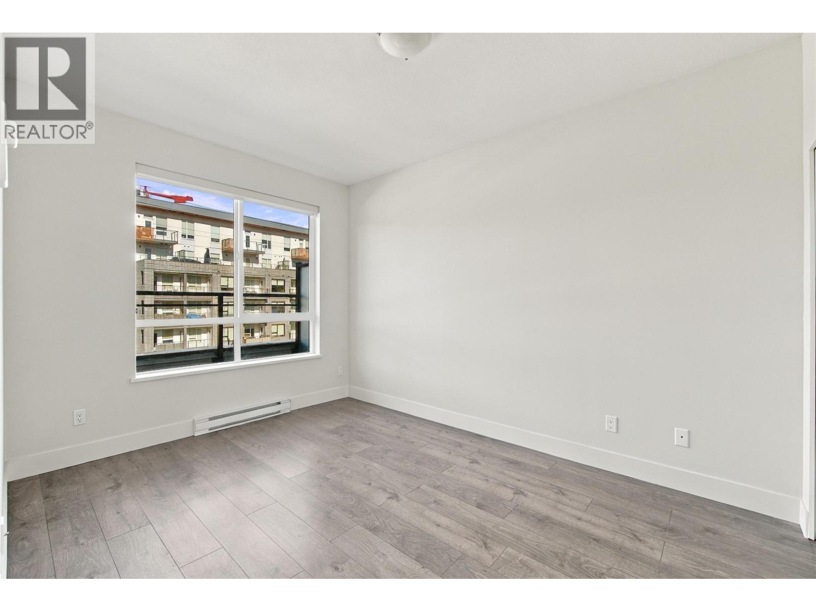 Photo of 410 630 COMO LAKE AVENUE 15