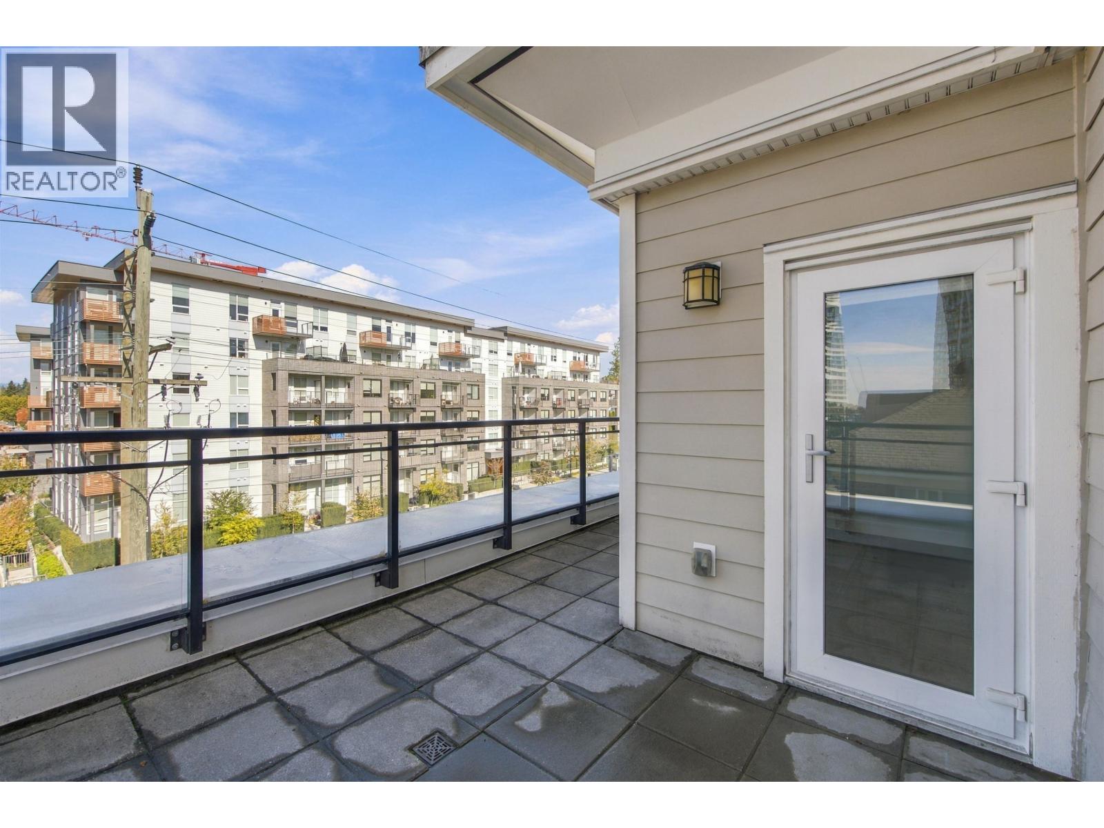 Photo of 410 630 COMO LAKE AVENUE 33