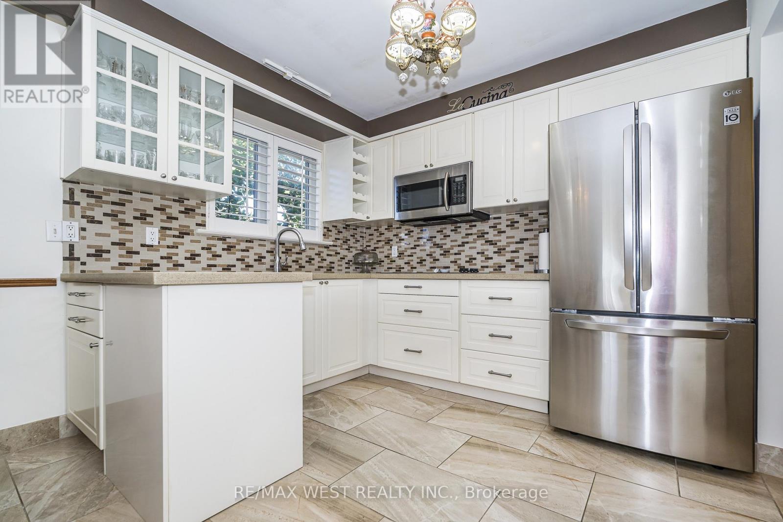 112 Harris Crescent, Vaughan, ON photo 10