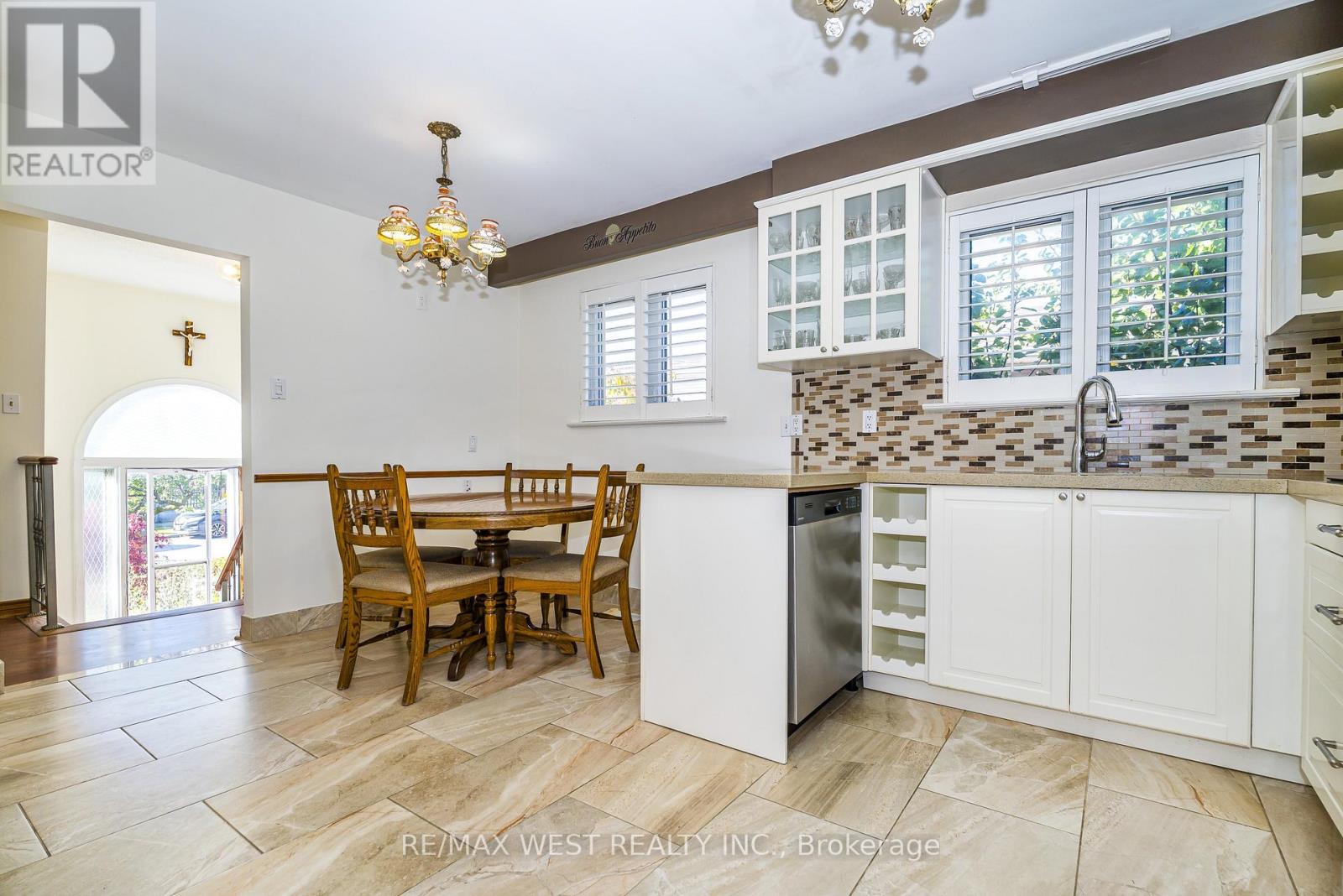 112 Harris Crescent, Vaughan, ON photo 11