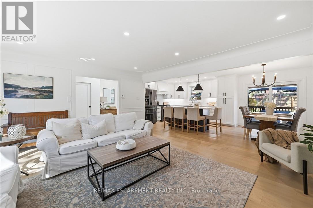 869 Condor Drive, Burlington, ON photo 9