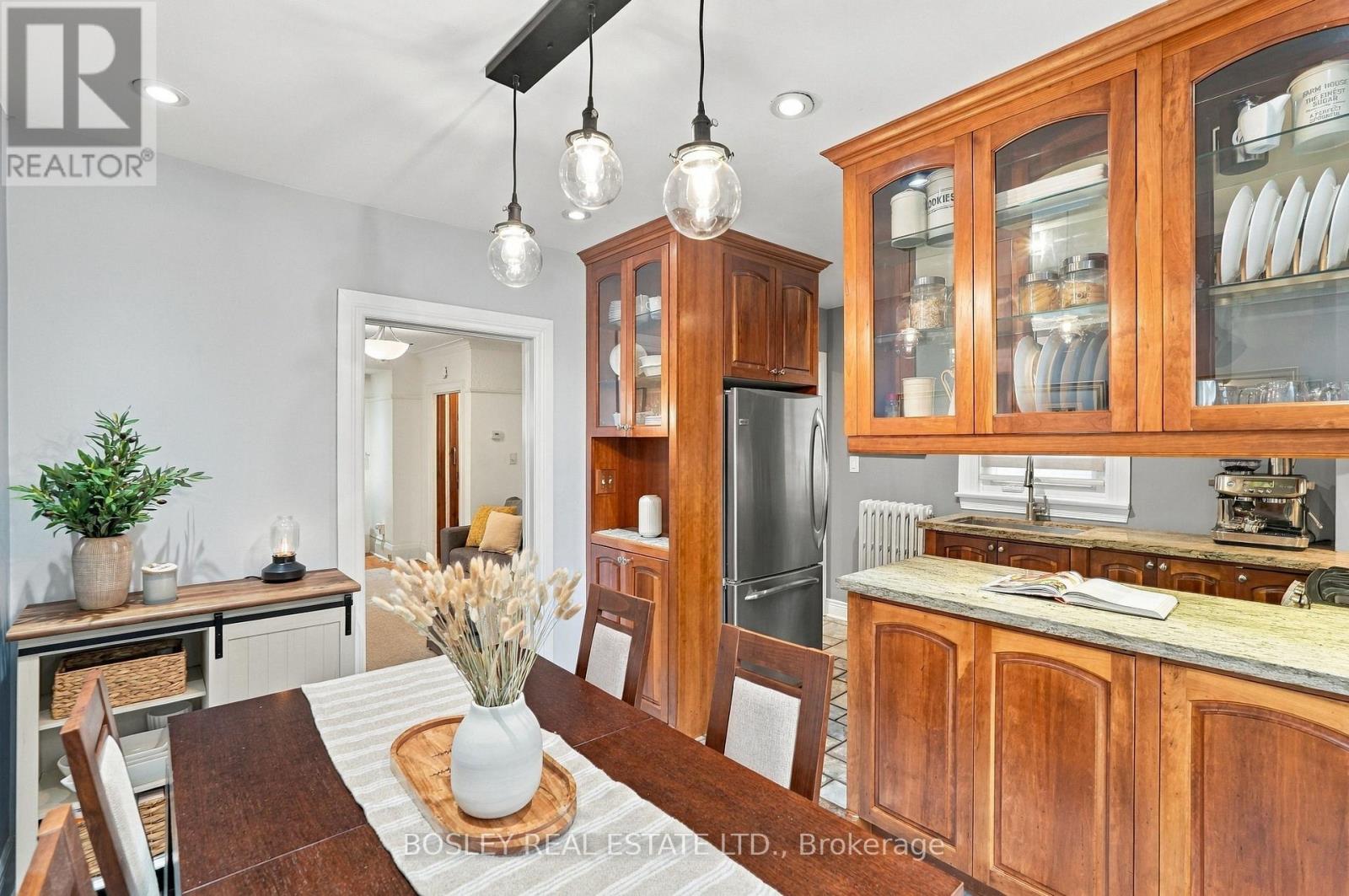 93 Eleventh Street, Toronto, ON photo 13