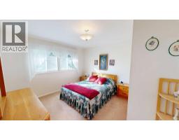 3pc Bathroom - 1416 18 Avenue S, Lethbridge, AB T1K1B7 Photo 10