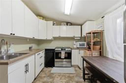 177 Johnson Avenue, Winnipeg, MB R2L0H7 Photo 13