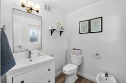 35094 37e Road, Steinbach, MB R5G1P7 Photo 17