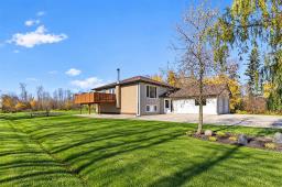 35094 37e Road, Steinbach, MB R5G1P7 Photo 41