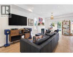 Living room - 60 Starling Drive, Hamilton, ON L9A0C5 Photo 12