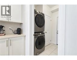 2pc Bathroom - 60 Starling Drive, Hamilton, ON L9A0C5 Photo 13