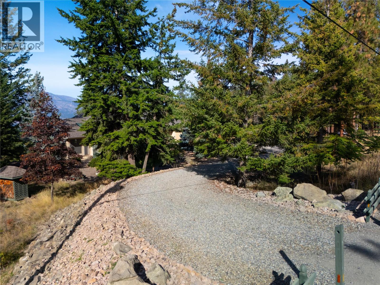 5812 McCoubrey Road - 55