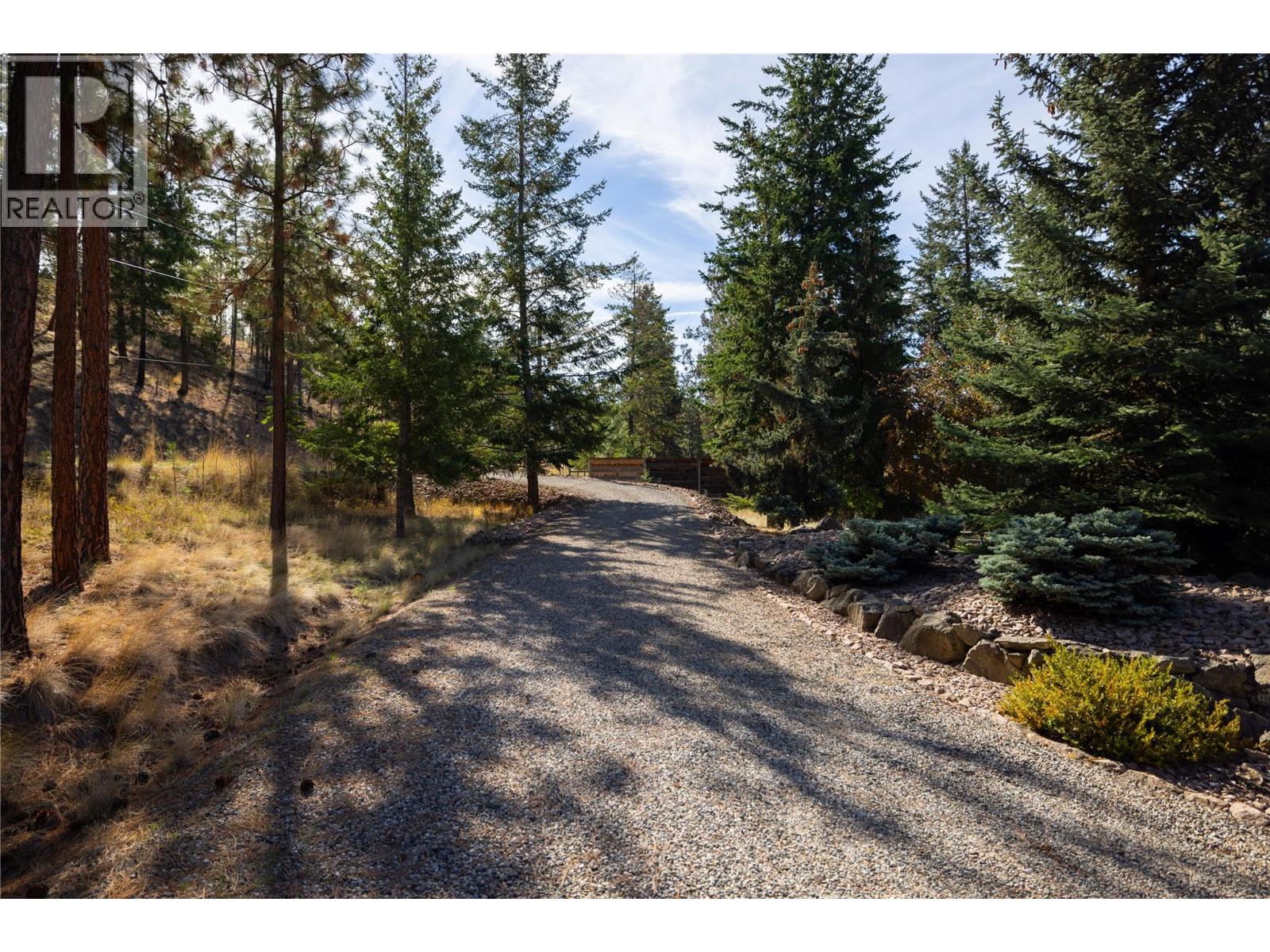 5812 McCoubrey Road - 56