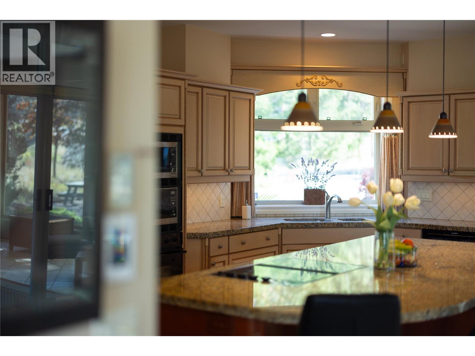 5812 McCoubrey Road - 27