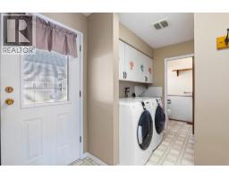 172 Michael Way, Kamloops, BC V2H1L3 Photo 14