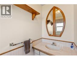 172 Michael Way, Kamloops, BC V2H1L3 Photo 15
