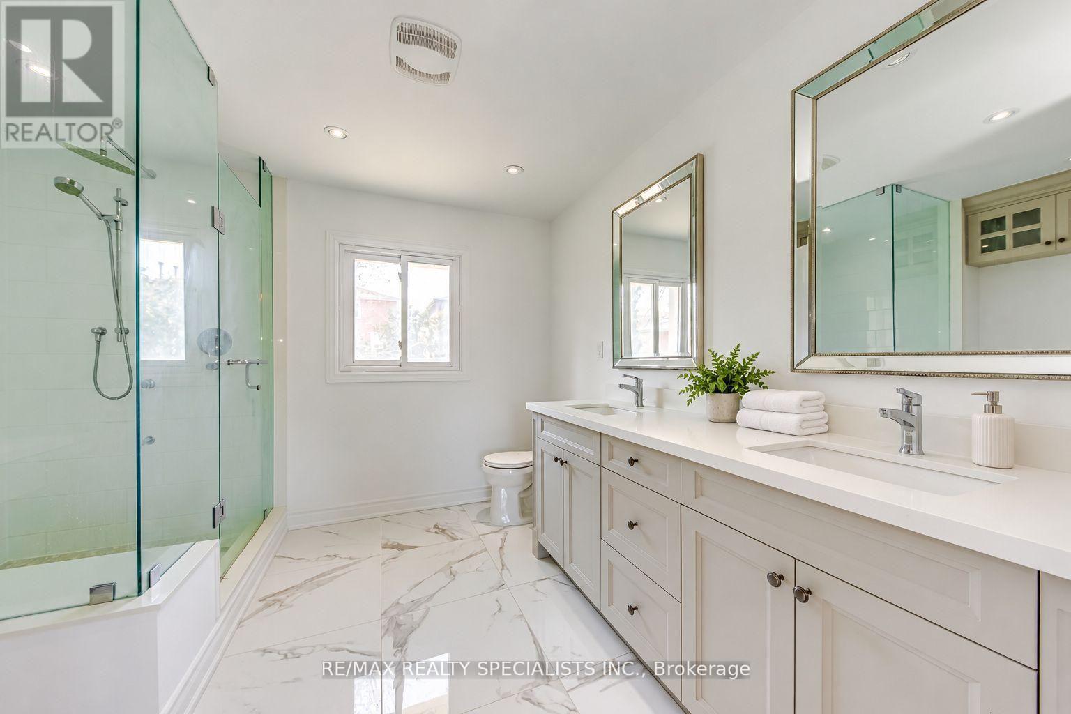 102 Sunforest Drive, Brampton, ON photo 31