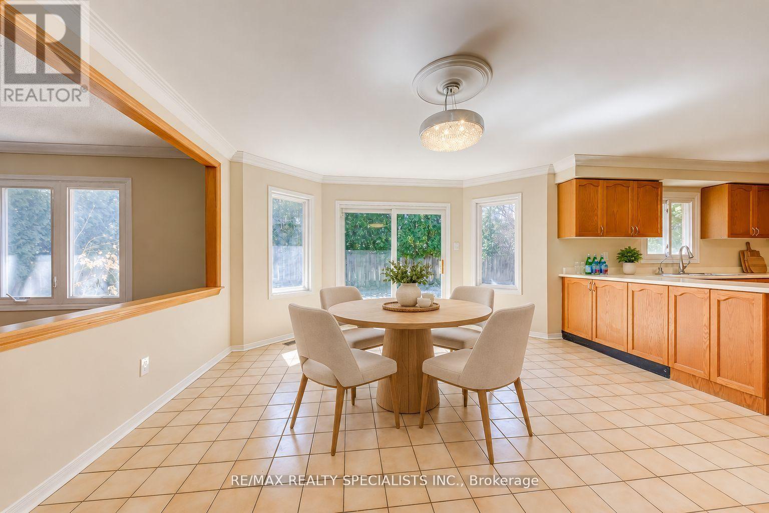 102 Sunforest Drive, Brampton, ON photo 15