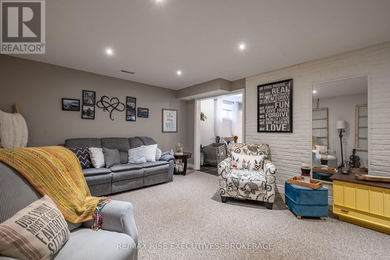 1388 OTTAWA STREET - 9