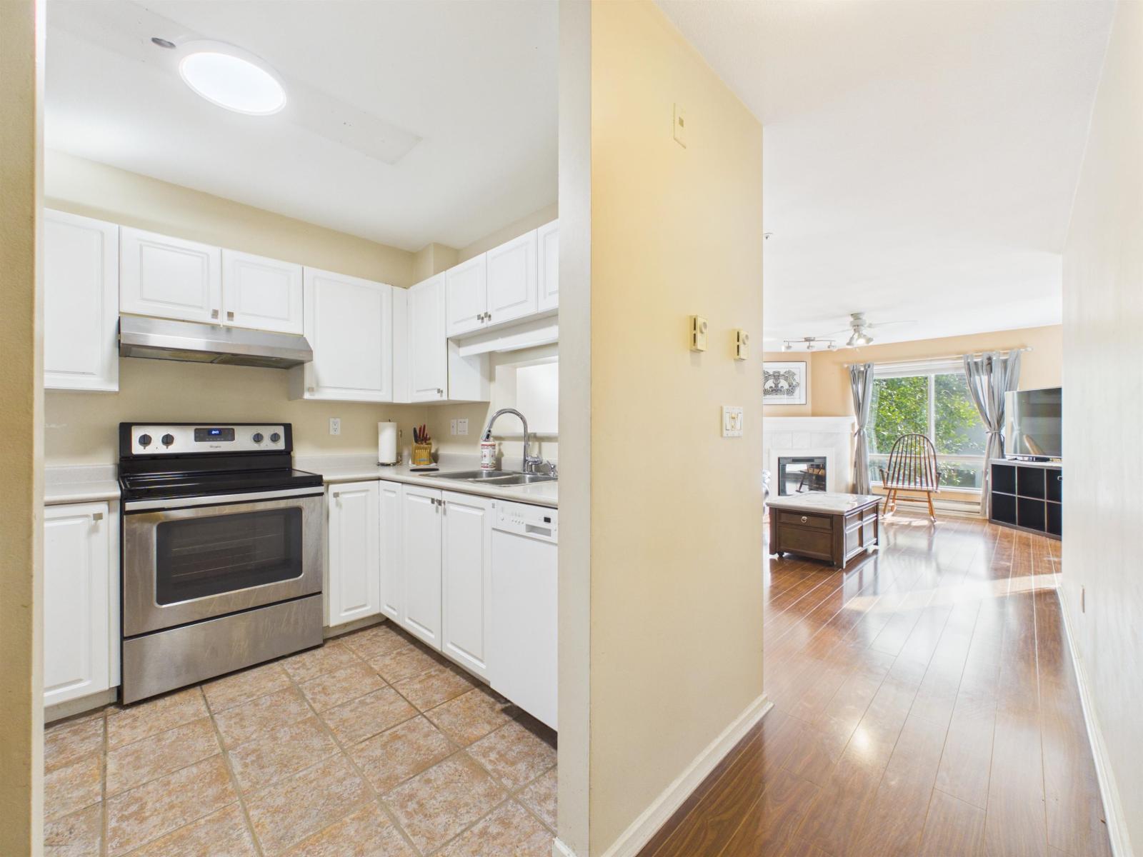 Photo of 213 10082 132 STREET 5