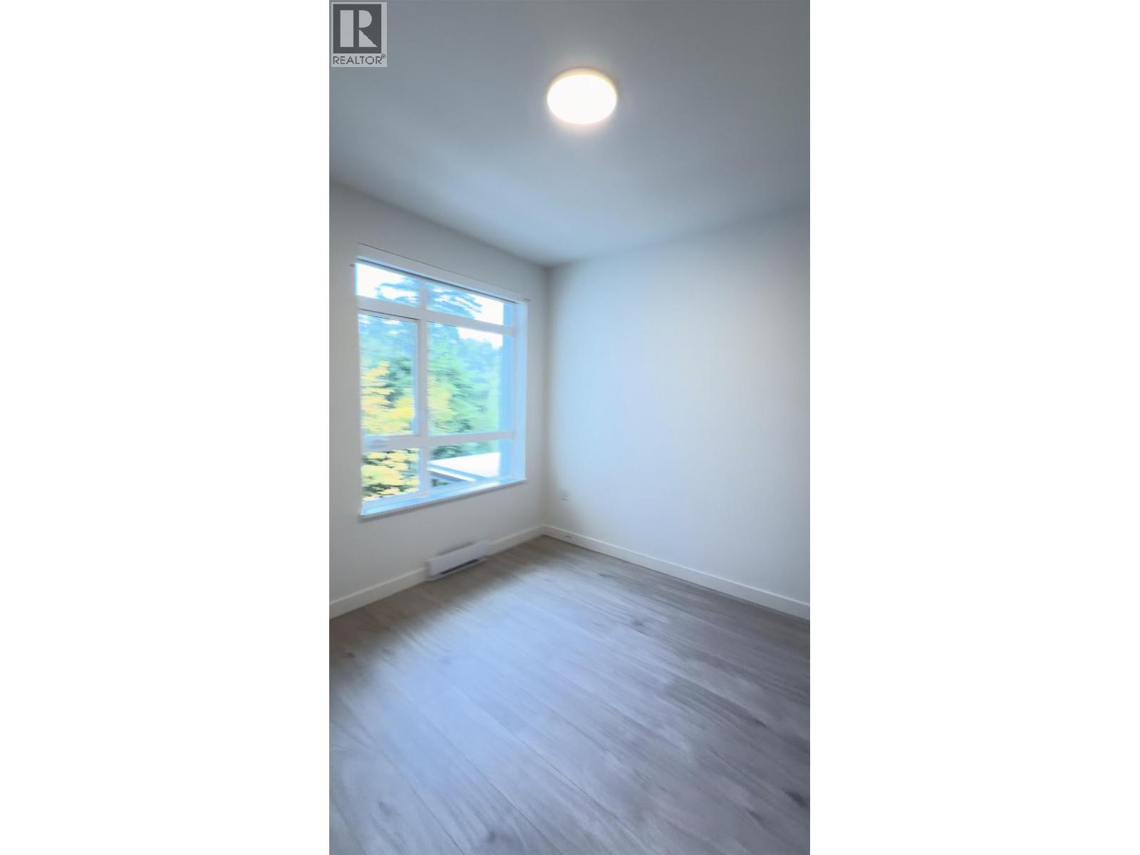 610 968 LYTTON STREET, North Vancouver - Image 1
