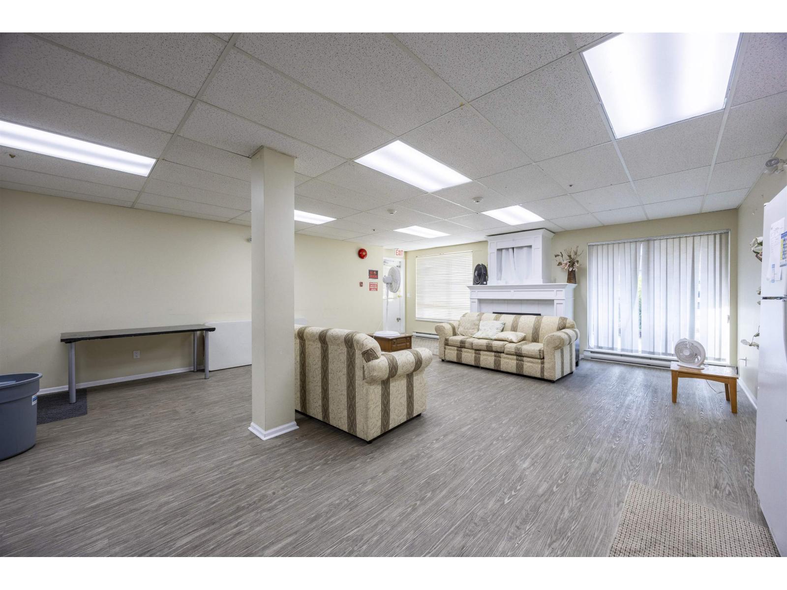 Photo of 213 10082 132 STREET 24
