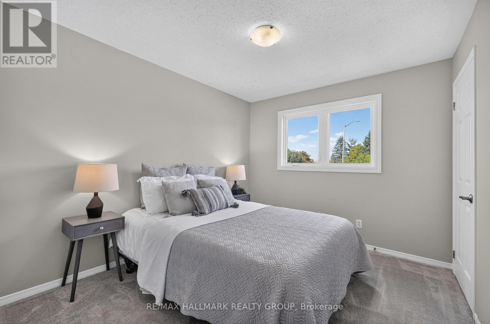 Condos for Sale in Ottawa – 6601 WINDSONG AVENUE, Ottawa – By Peter Sagos - Image 31