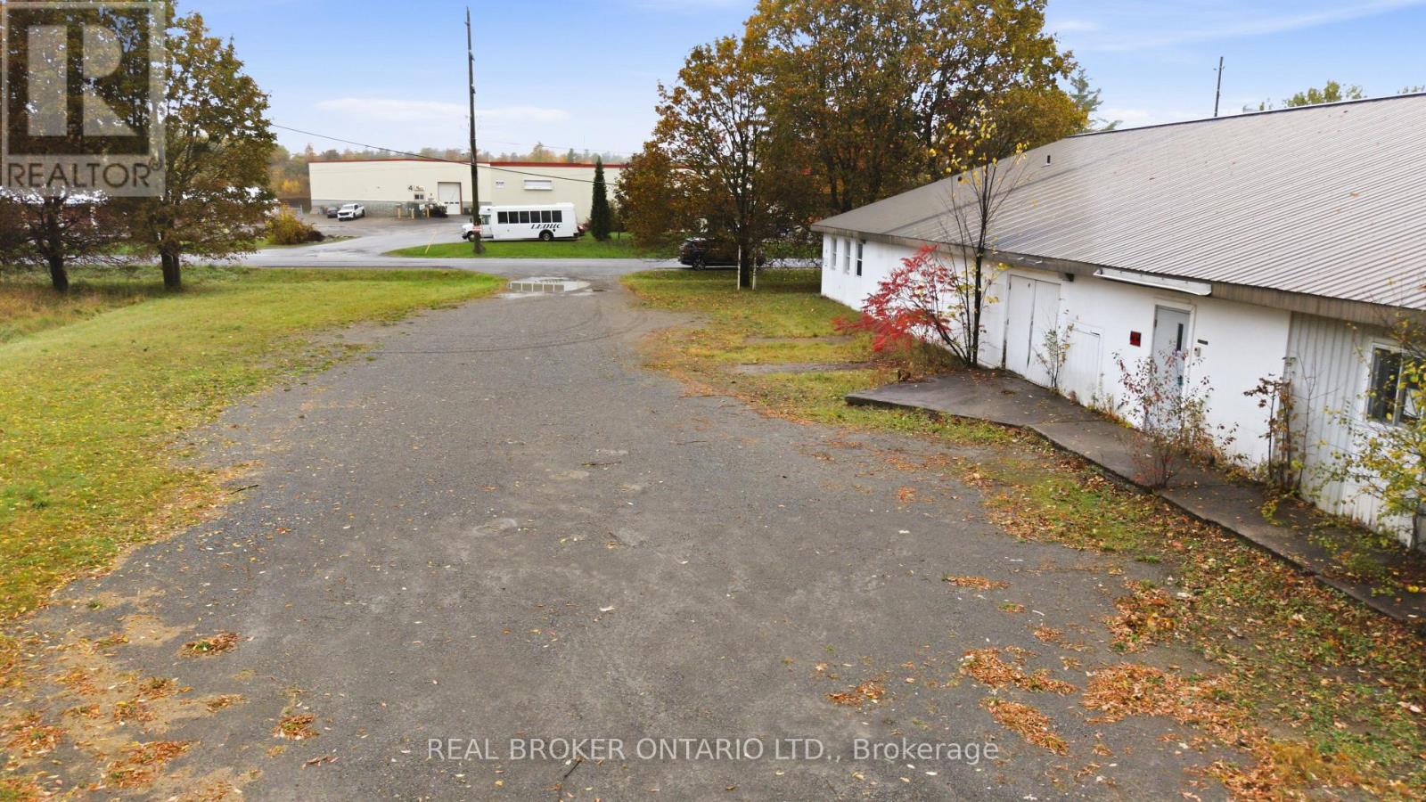 3 Bath Industrial for Sale in Carleton Place – 71 INDUSTRIAL AVENUE, Carleton Place – MLS# X14099336 - Image 11