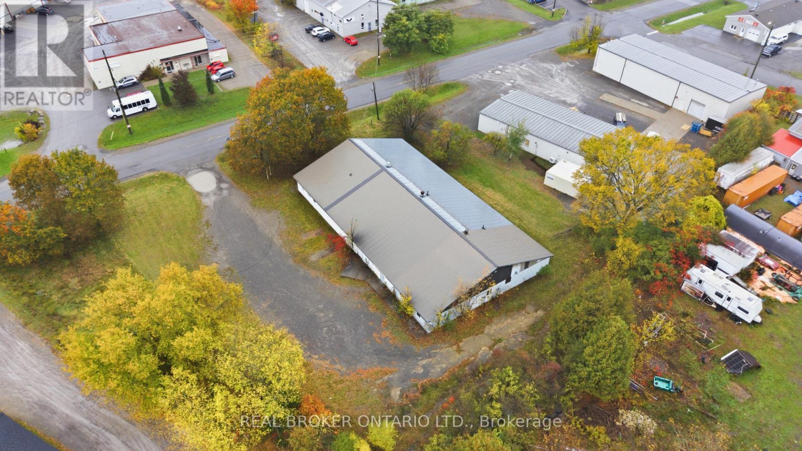 3 Bath Industrial for Sale in Carleton Place – 71 INDUSTRIAL AVENUE, Carleton Place – MLS# X14099336 - Image 13