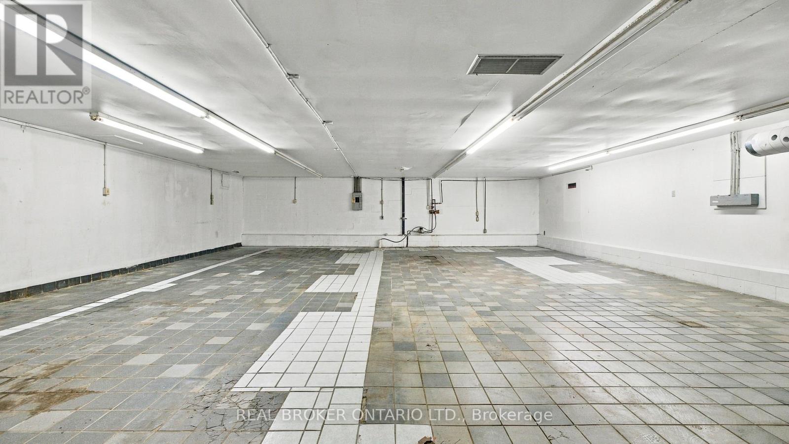 3 Bath Industrial for Sale in Carleton Place – 71 INDUSTRIAL AVENUE, Carleton Place – MLS# X14099336 - Image 30