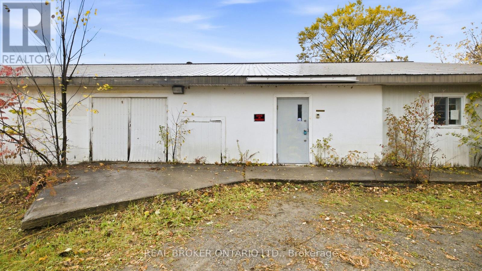 3 Bath Industrial for Sale in Carleton Place – 71 INDUSTRIAL AVENUE, Carleton Place – MLS# X14099336 - Image 7