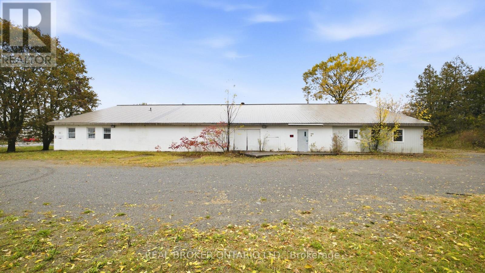 3 Bath Industrial for Sale in Carleton Place – 71 INDUSTRIAL AVENUE, Carleton Place – MLS# X14099336 - Image 8