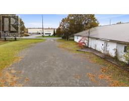 71 Industrial Avenue, Carleton Place, ON K7C3V7 Photo 11