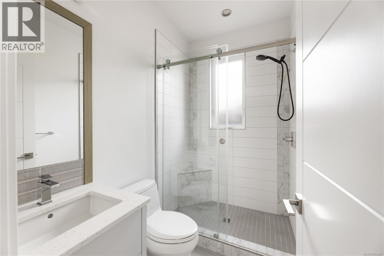  430 St. Patrick Street, Oak Bay