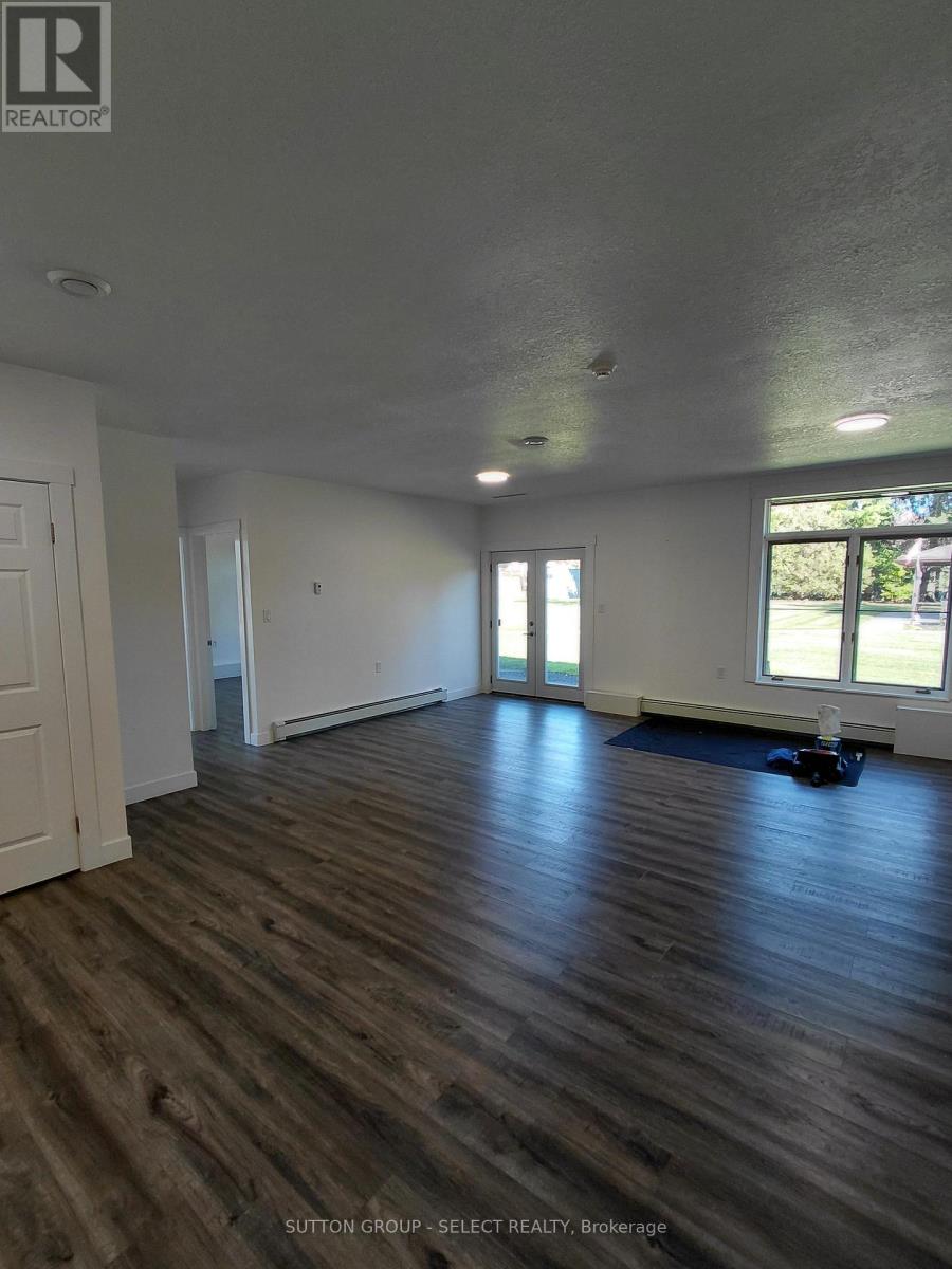 184 Napier Unit 14 photo 5