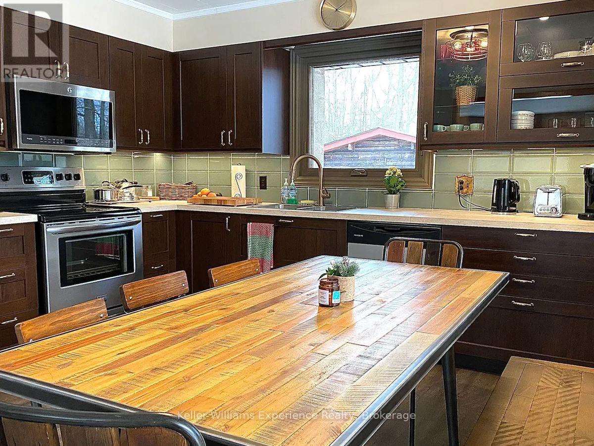 993 18 CONCESSION W, Tiny — photo 6