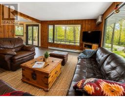 993 18 Concession W, Tiny, ON L9M0J1 Photo 7