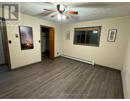 993 18 Concession W, Tiny, ON L9M0J1 Photo 8