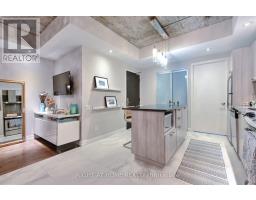 422 - 95 Bathurst Street, Toronto, ON M5V0H7 Photo 8