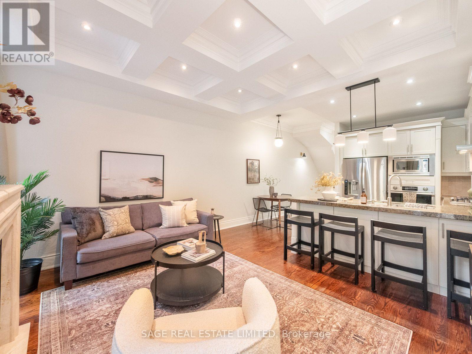 18A Sherwood Avenue, Toronto, ON photo 15
