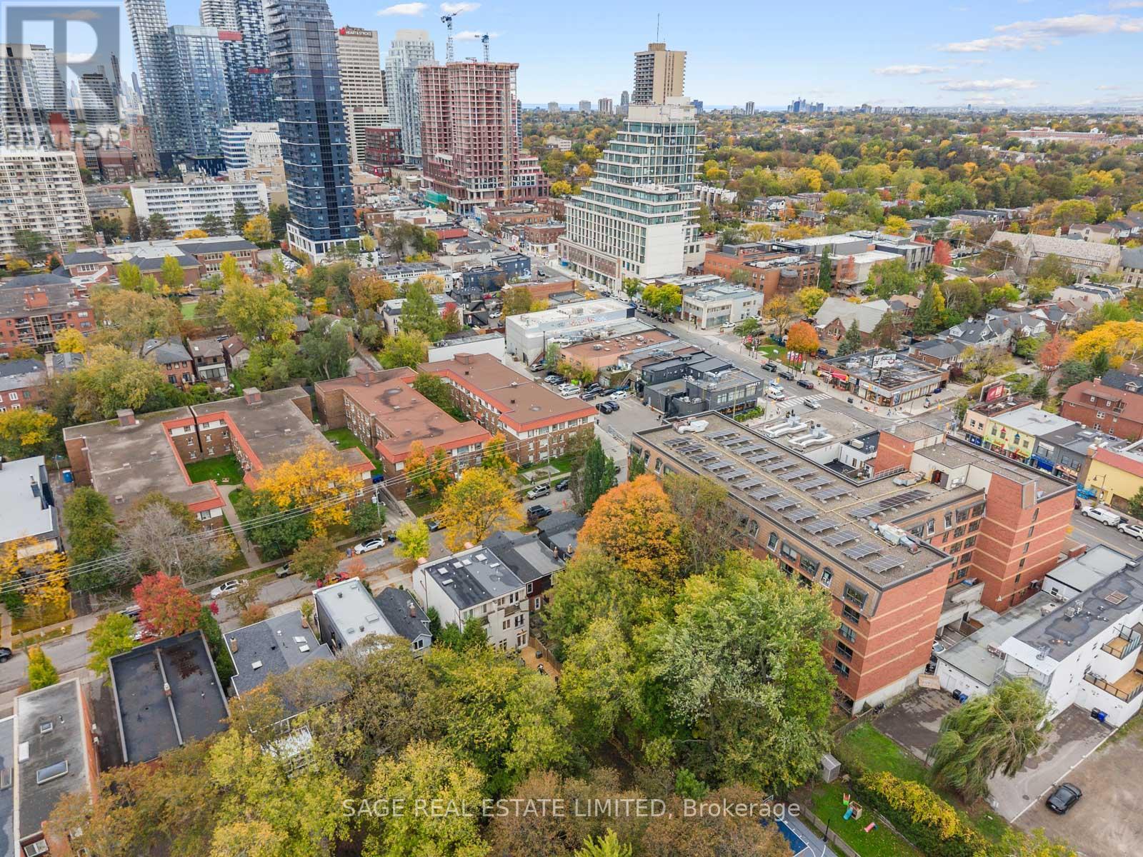 18A Sherwood Avenue, Toronto, ON photo 48