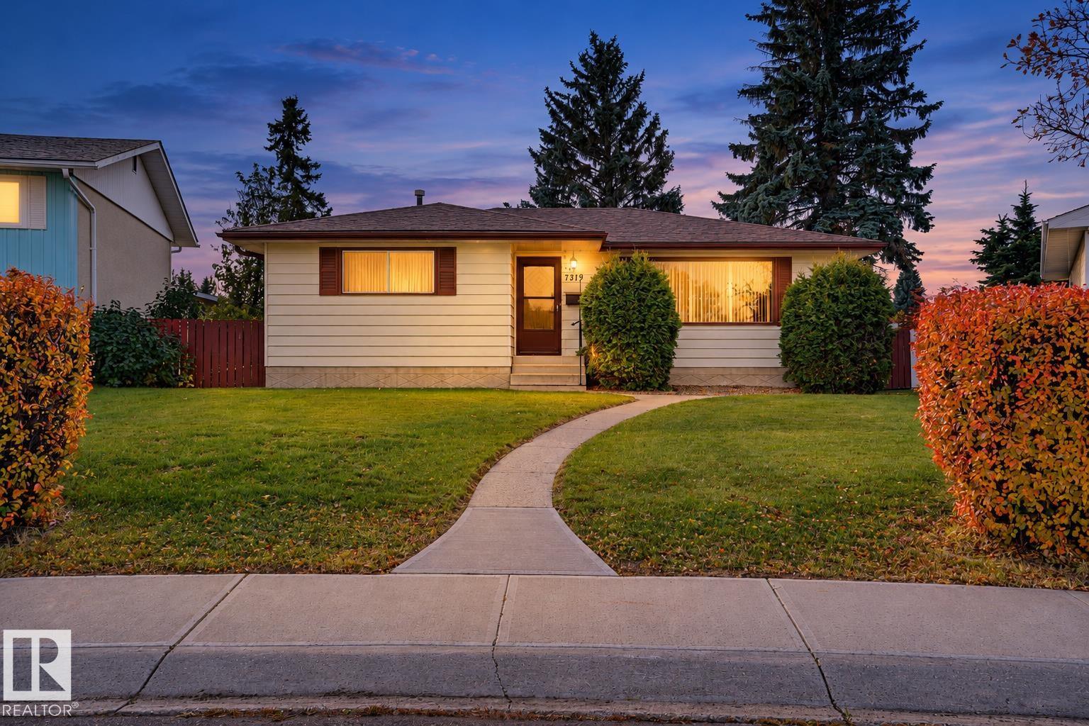 7319 150 AV NW, Edmonton, Alberta, T5C2X9