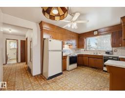 Storage - 7319 150 Av Nw, Edmonton, AB T5C2X9 Photo 10
