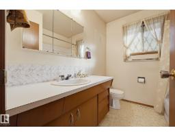 7319 150 Av Nw, Edmonton, AB T5C2X9 Photo 22