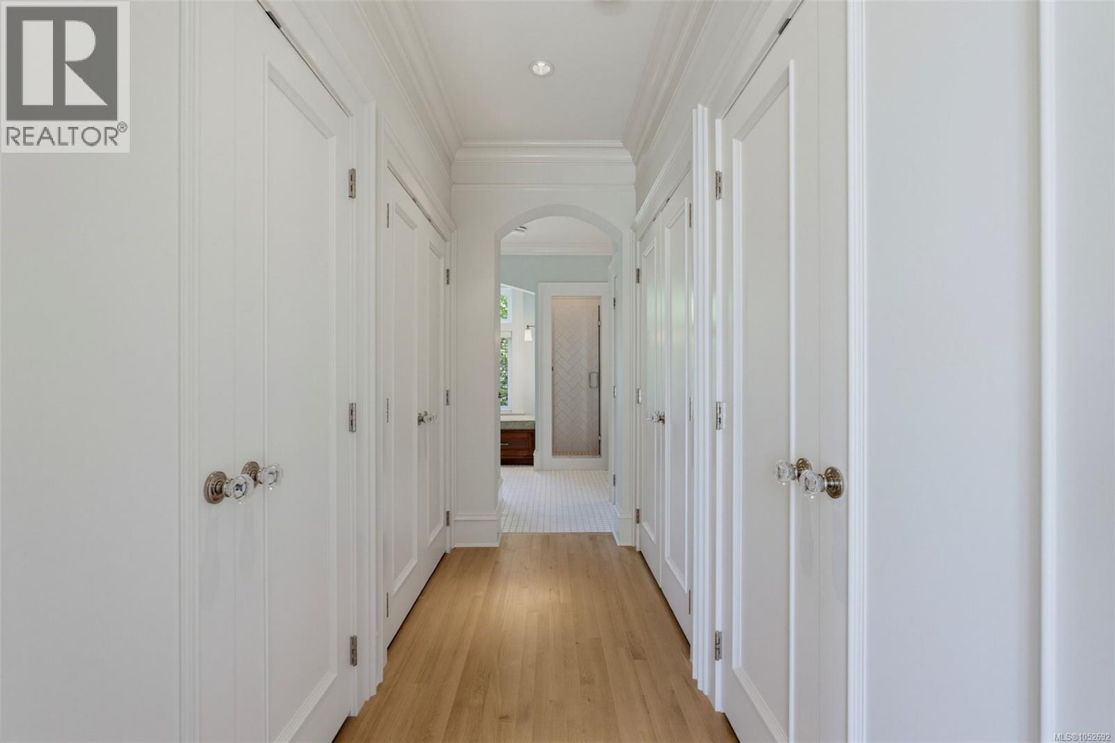  1568 Montgomery Avenue, Victoria